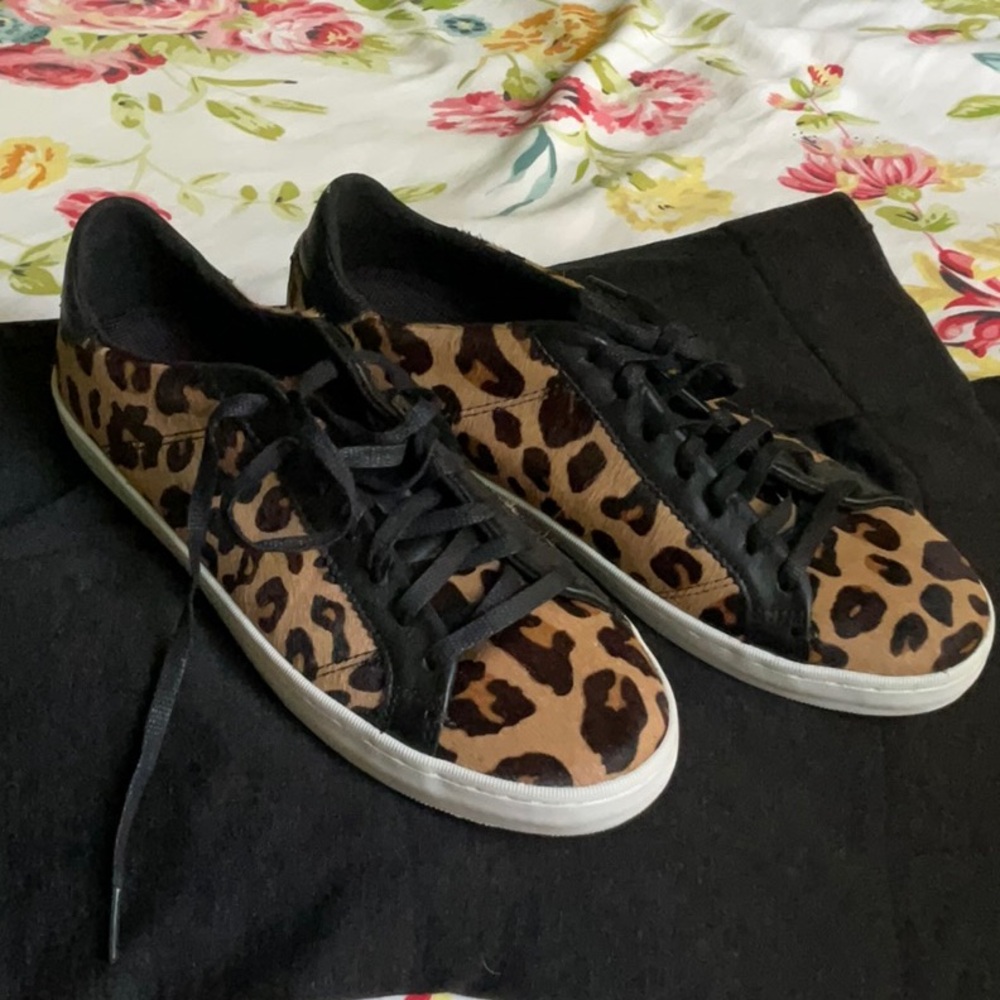 NWT Cole Haan leopard sneakers